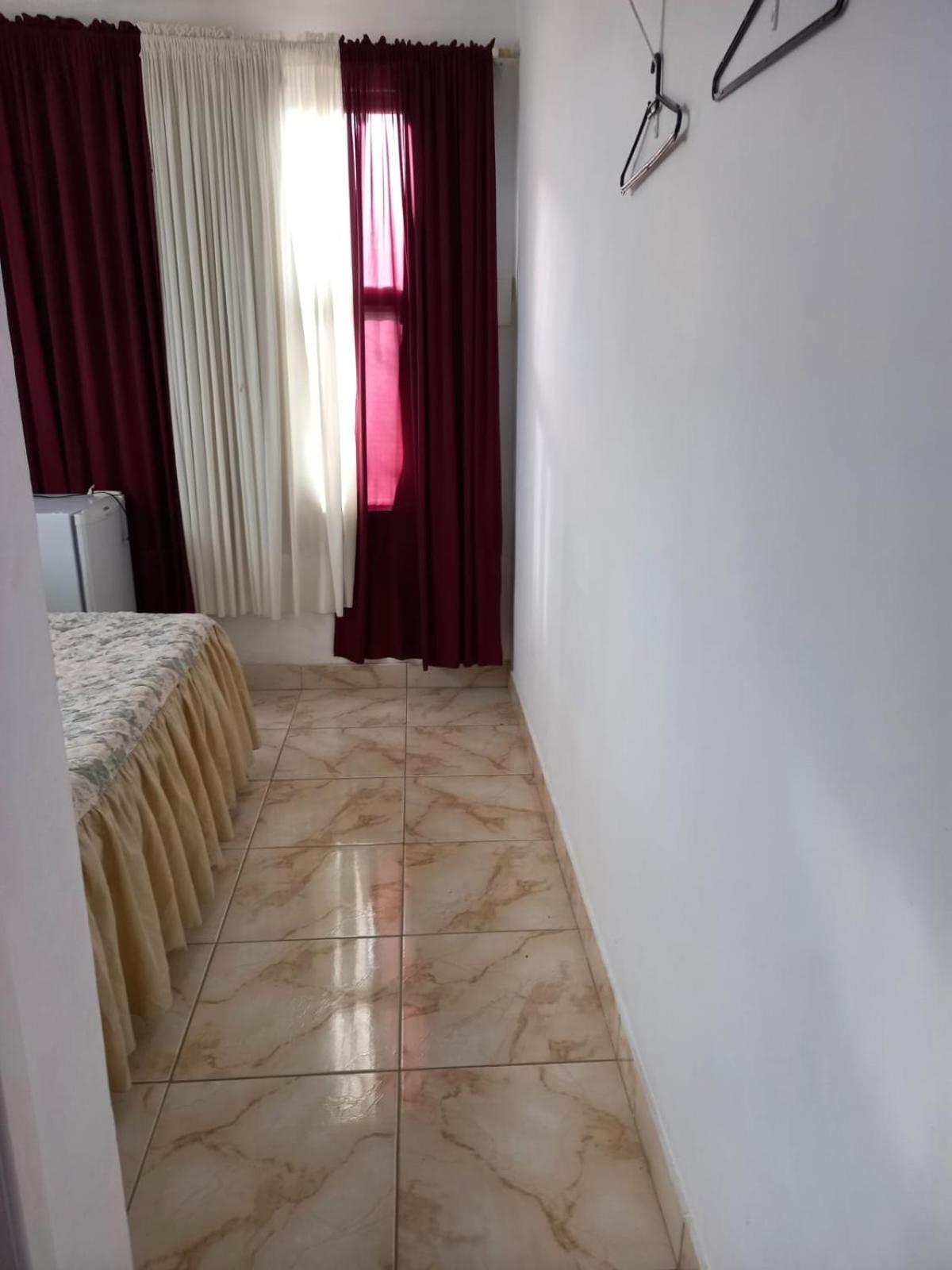 Suites Da Casa Da Dona Zeze Сакуарема Экстерьер фото